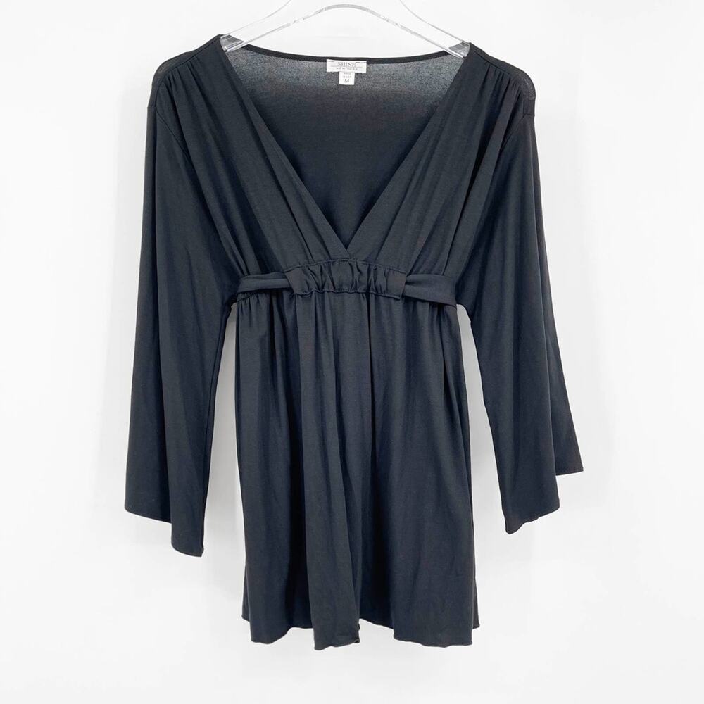 SHINE NEW YORK Black V-Neck Long Sleeve Blouse